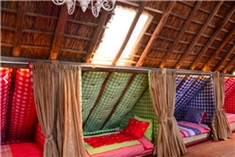 Stro-iglo of huifkar<br>